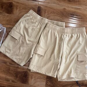 Layer 8 lot of 2 pair boys athletic shorts size large
